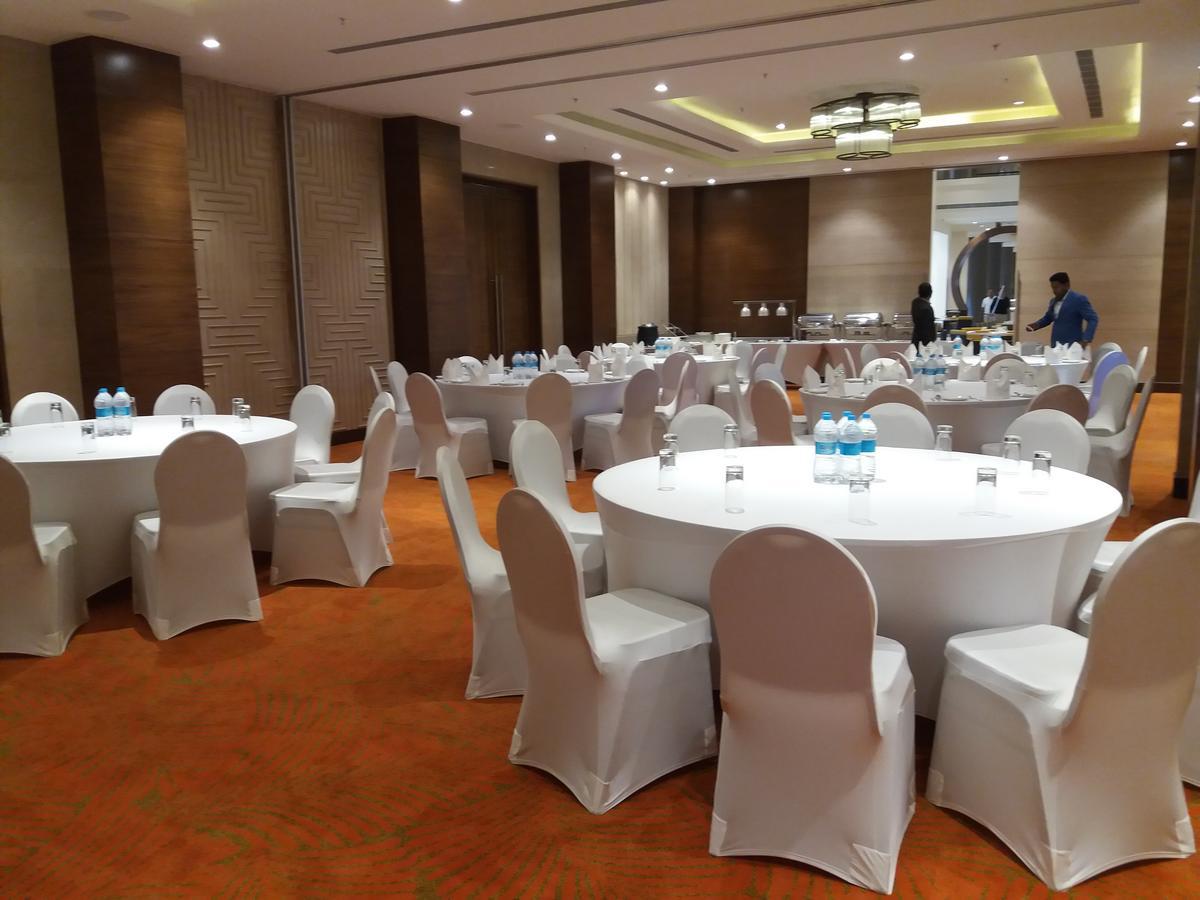 Oaks Bodhgaya Hotel Exterior photo